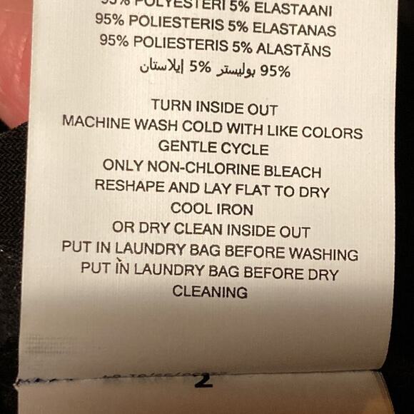 NWT * MICHAEL KORS Plus Size Short Sleeve Top.  0X in Black - Picture 9 of 10